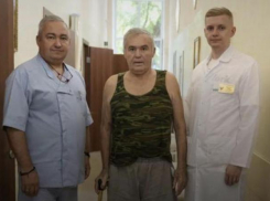 В Ростове хирурги сохранили ногу шахтеру-пенсионеру благодаря уникальной операции