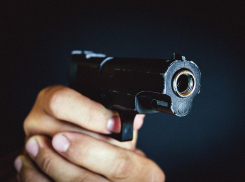 После ночной перестрелки двое раненых попали в больницу в Ростовской области