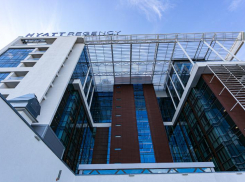 Сербский подрядчик за строительство Hyatt требует у «Группы Агроком» 5,9 млрд рублей