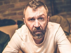 В Ростове шикарные плюхи размером с большую печать – поет «Ленинград»