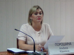 Обвиняемую в крупной взятке замглавы в Ростовской области перевели в СИЗО за нарушение домашнего ареста  