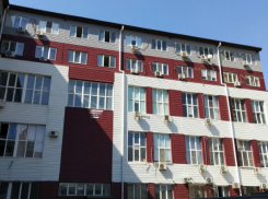 Ростовские чиновники внезапно прозрели и признали самостроем пятилетнюю многоэтажку