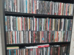 Ростовчанин-оптимист хочет поменять CD-диски на автомобиль