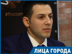 Не понимаю, как можно заставить человека взять кредит, - Роман Экман