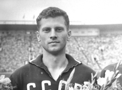 Календарь: 85 лет со дня рождения легендарного ростовского футболиста Виктора Понедельника
