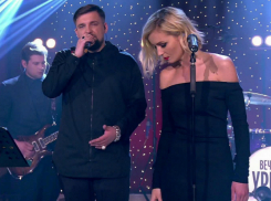 Баста и Полина Гагарина поделились болью детей взаперти в трогательном «Ангеле веры»