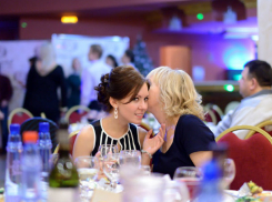 Доплясались до увольнения: как пережить корпоратив и не потерять работу