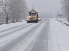 Транспортный коллапс: из-за снегопада пробки в Ростове достигли 10 баллов 