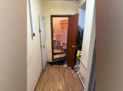 В Таганроге из-за обрушения плиты перекрытия в многоквартирном доме ввели режим ЧС