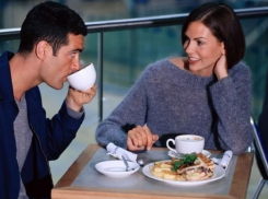 Руководство нового аэропорта «Платов» выбирает операторов общественного питания