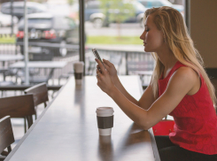 Вход в кафе и торговые центры по QR-коду предложили ввести в Ростове-на-Дону