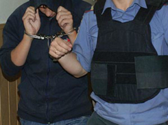 Избивший до смерти женщину подросток задержан в Ростове