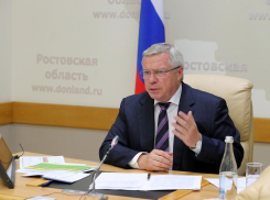 Голубев отругал Логвиненко за несоблюдение ростовчанами масочного режима в общественном транспорте