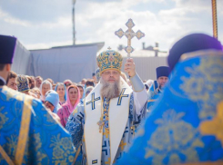 Ростовский митрополит Меркурий рассказал, как бороться с депрессией при помощи четок