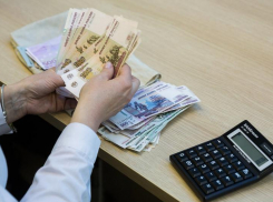 Мать шестерых детей в Ростове подозревают в мошенничестве с социальными выплатами