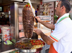 Аллея славы ростовской шаурмы появится на проспекте Ворошиловском в Ростове