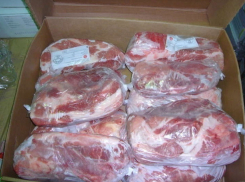 Опасную свинину из магазина уничтожили в Ростовской области