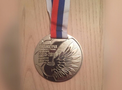 Футбольный клуб «Ростов» наградили серебряными медалями с грамматическими ошибками