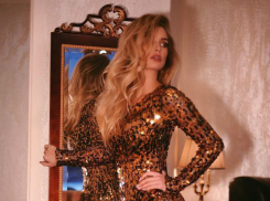 Обнаженные длинные ноги Татьяны Котовой вынудили поклонников перепутать ее с Верой Брежневой