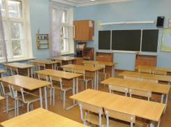 В Таганроге на четыре дня закроют детсады и школы