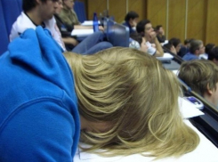 20-летняя студентка Ростовского ВУЗа загадочно умерла во время лекции 