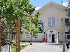 Врачи-инфекционисты Каменск-Шахтинского написали заявления об увольнении