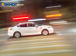 В Батайске угнали автомобиль, припаркованный возле дома хозяина