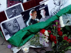 Ростовские поклонники «Линкин Парк» не могут смириться со смертью Честера Беннингтона 