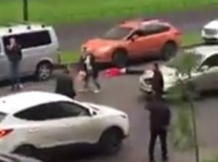 Жуткая гибель молодой ростовчанки под колесами «трусливой» иномарки в Питере попала на видео