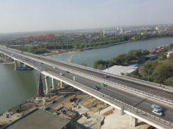 Ворошиловский мост открыли в Ростове после нескольких лет ожидания