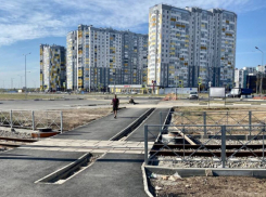 Скоростной трамвай в Ростове все? – что говорят власти и компания, кому достанутся проложенные пути в Левенцовке и почему проект был изначально провальным 