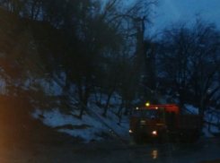 В Ростове из-за обрушения грунта перекрыли часть проспекта Стачки