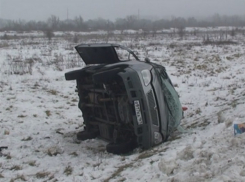 В Ростовской области в ДТП попал автобус с судебными приставами: 1 погиб, 5 пострадали