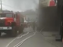 При пожаре в магазине одежды в Ростовской области погиб мужчина