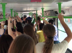 Ростовчане возмущены тем, что в городских автобусах не функционируют кондиционеры 