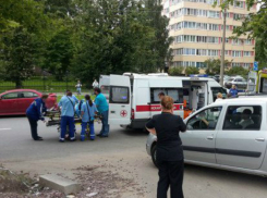 Оставленного без присмотра на улице пятилетнего мальчика на скорости сбила автоледи под Ростовом 