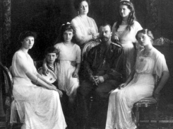 Календарь: 17 июля – 98 лет назад в Екатеринбурге расстреляны последний российский император Николай II и члены его семьи