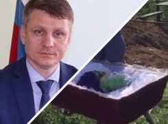 В Шахтах полиция по указанию мэра запрещает хоронить в могилы, вырытые частниками