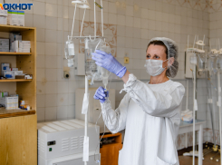 Правительство России выделит 1,3 млрд рублей для увеличения зарплат медиков Ростовской области