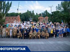 В Ростове на набережной прошел День памяти и скорби: показываем, как это было 