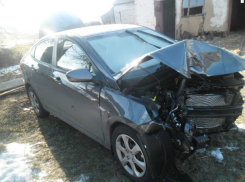 Оказавшаяся на встречке автоледи покалечила водителя Hyundai в Ростовской области