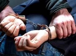 30-летнего рецидивиста, находящегося в федеральном розыске, схватили в Ростовской области