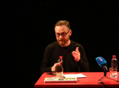 Пять шагов для Мельпомены: в Ростове постараются сохранить «Театр 18+»