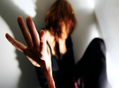 Мужчине, который пытался успокоить бывшую жену и ненароком ее убил, вынесли приговор в Ростове 