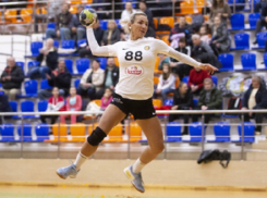 Ростовские гандболистки выиграли четырнадцатый матч подряд