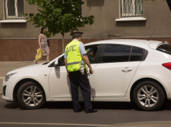 В Ростовской области водитель спровоцировал аварию и уехал с места ДТП