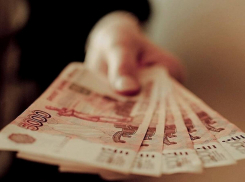 В Ростове пьяный водитель попытался дать взятку полицейскому