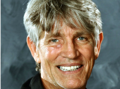 Брат голливудской «Красотки» Джулии Робертс приедет в Ростов