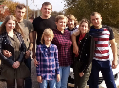 Президент России наградил орденом «Родительской славы» многодетную маму из Ростовской области