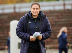 Половина женской команды ЖФК «Ростов» собирается уйти после скандала с тренером